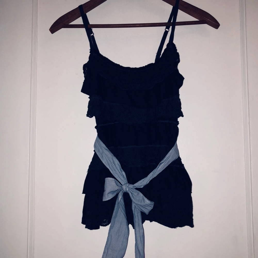 G I L L Y  H I C K S SYDNEY NavyBlue Lace Camisole